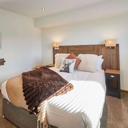 Chalet Host & - Dalby