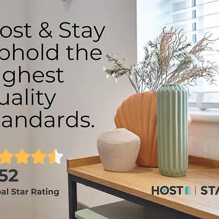 Host & - Dalby Chalet