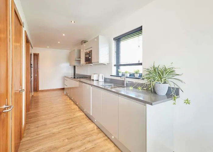 Host & - Dalby 샬레 *