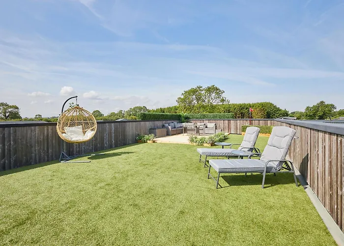 Host & - Dalby 피커링